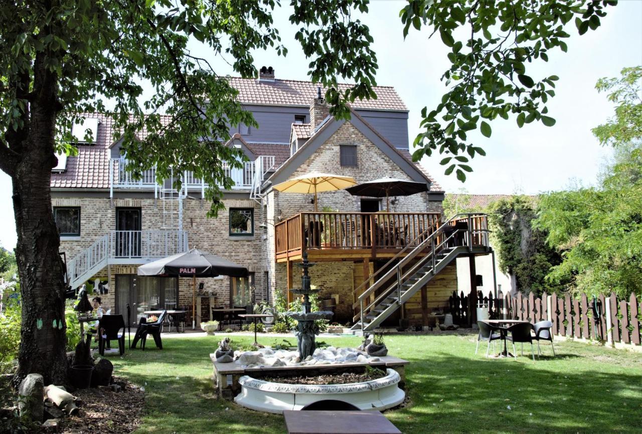 B&B De Dubbelmolen Тонгерен Екстериор снимка