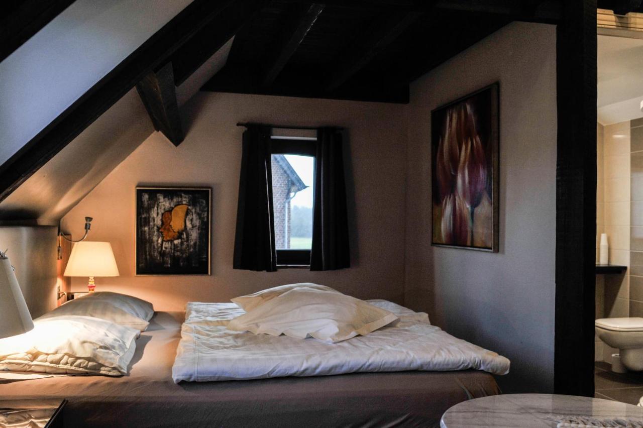 B&B De Dubbelmolen Тонгерен Екстериор снимка