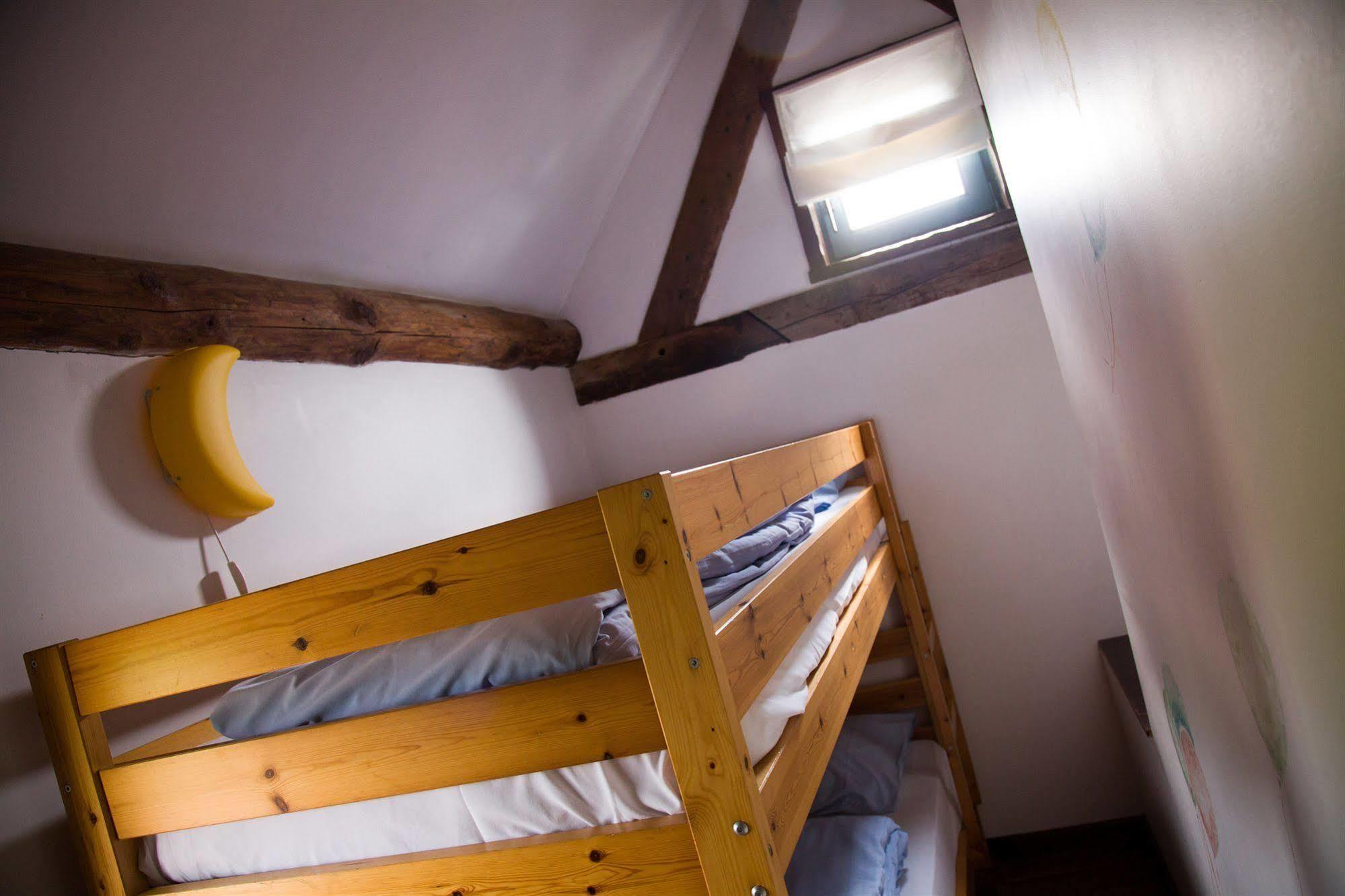 B&B De Dubbelmolen Тонгерен Екстериор снимка